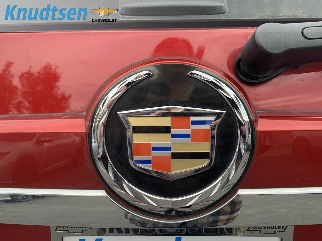 Used 2013 Cadillac Escalade Premium AWD/4WD image 10