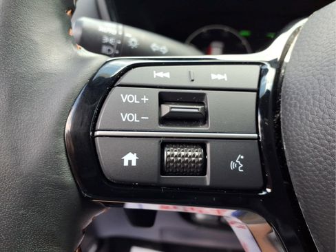 Used 2024 Honda CR-V Sport Touring image 18