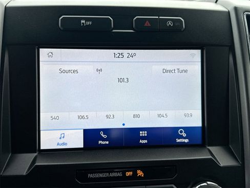 Used 2020 Ford F150 XLT image 12