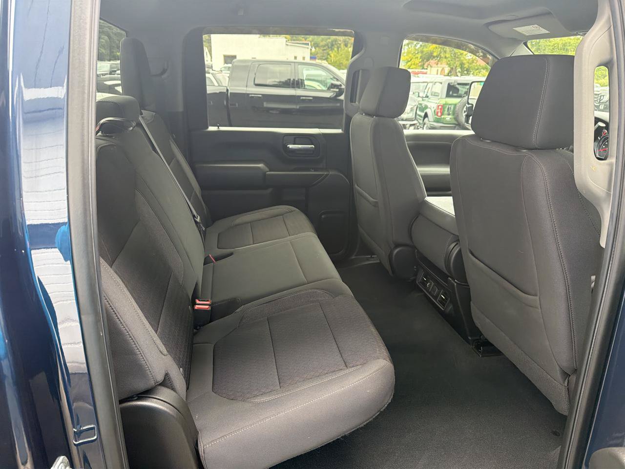 Used 2022 Chevrolet Silverado 3500 LT w/ All Star Edition AWD/4WD image 11