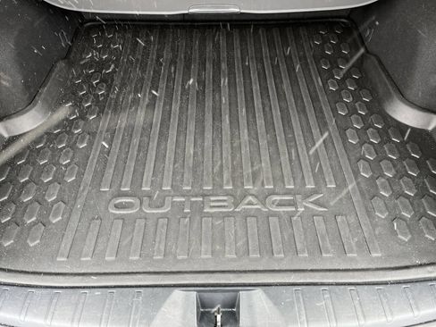 Used 2024 Subaru Outback Premium image 11