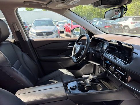 Used 2021 Nissan Rogue SL w/ Premium Package AWD/4WD image 15