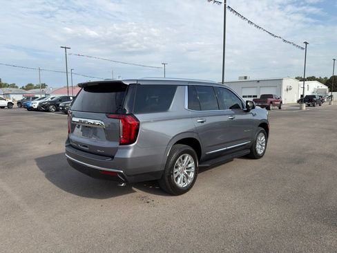 Used 2021 GMC Yukon SLT w/ SLT Luxury Plus Package AWD/4WD image 4