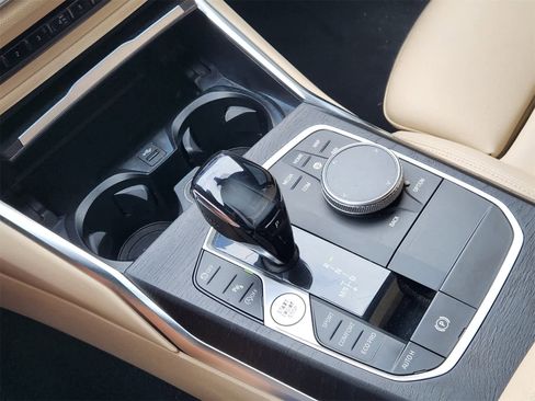 Used 2021 BMW 330i xDrive Sedan image 21