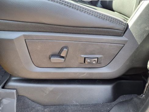 New 2026 RAM 2500 Laramie AWD/4WD image 24