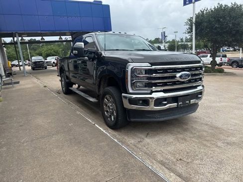 Used 2024 Ford F350 King Ranch w/ Chrome Package image 2