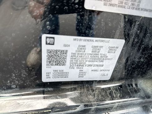 Used 2024 GMC Sierra 2500 SLT AWD/4WD image 27