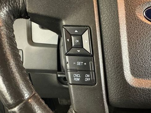 Used 2014 Ford F150 XLT w/ Equipment Group 302A Luxury AWD/4WD image 15