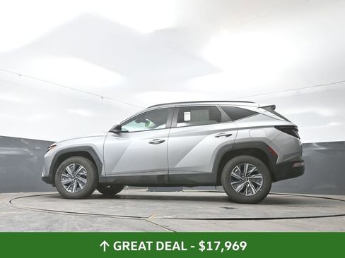 Used 2023 Hyundai Tucson Blue image 57