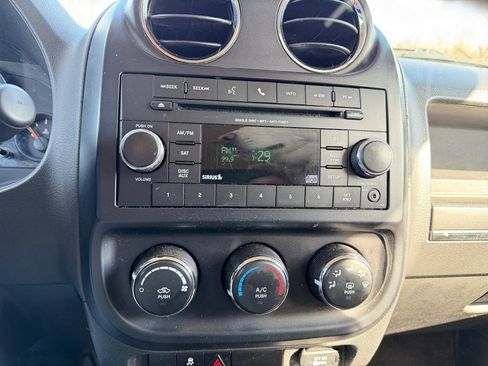 Used 2017 Jeep Patriot Sport w/ Power Value Group image 23