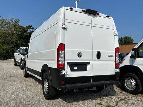 Used 2025 RAM ProMaster 2500 w/ Power Group image 5