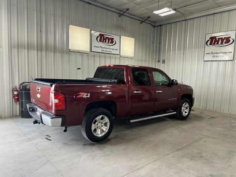 Used 2008 Chevrolet Silverado 1500 LTZ w/ Safety Package AWD/4WD image 9