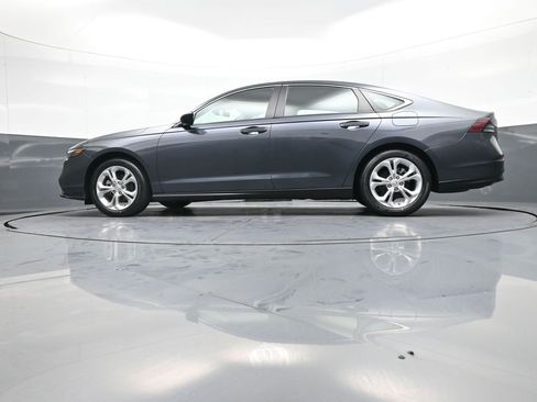 Certified 2023 Honda Accord LX image 32