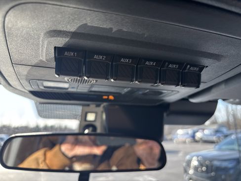 New 2025 Ford Bronco Badlands image 31