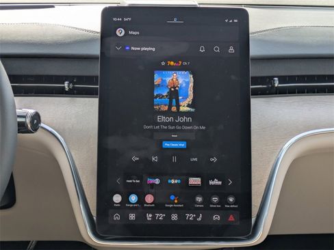 New 2025 Volvo EX90 Ultra image 18