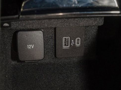 Used 2020 Lincoln Corsair FWD w/ Equipment Group 101A image 16