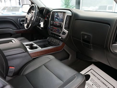 Used 2016 GMC Sierra 1500 SLT w/ SLT Premium Package AWD/4WD image 42