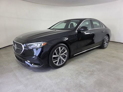 Certified 2025 Mercedes-Benz E 450 4MATIC Sedan image 8
