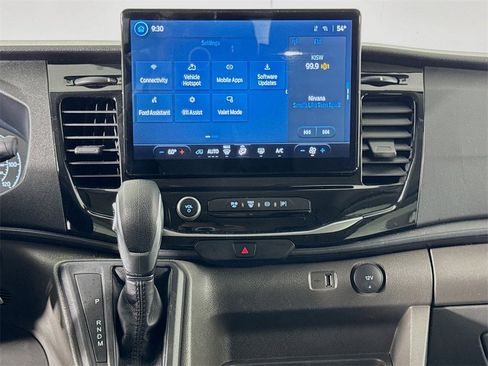 Used 2023 Ford Transit 350 XLT image 14