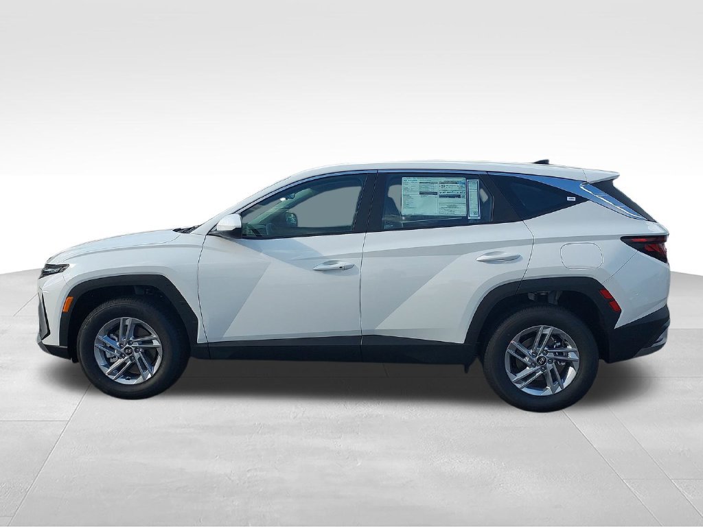 New 2026 Hyundai Tucson SE AWD/4WD image 2