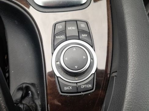 Used 2010 BMW 535i xDrive Sedan image 12