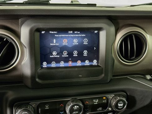 Used 2021 Jeep Wrangler Unlimited Sport AWD/4WD image 17
