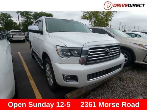 Used 2020 Toyota Sequoia Platinum AWD/4WD image 1