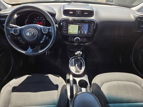 Used 2016 Kia Soul + w/ Audio Package FWD image 17