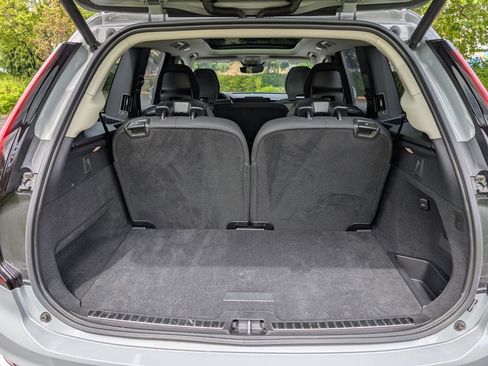 Used 2025 Volvo XC90 B6 Plus AWD/4WD image 15