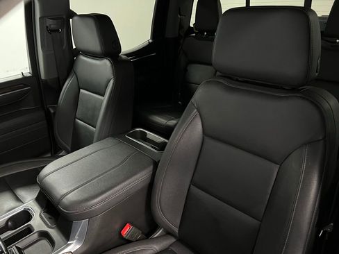 Used 2025 GMC Sierra 1500 Elevation w/ Elevation Premium Package image 24