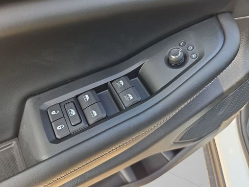 New 2025 Jeep Grand Cherokee L Limited w/ MOPAR Finishing Package RWD image 14