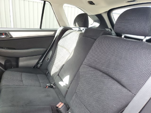 Used 2017 Subaru Outback 2.5i Premium AWD/4WD image 26