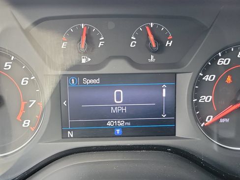 Used 2021 Chevrolet Camaro LS RWD image 25
