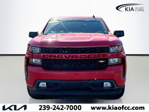 Used 2019 Chevrolet Silverado 1500 Custom w/ Custom Value Package image 8