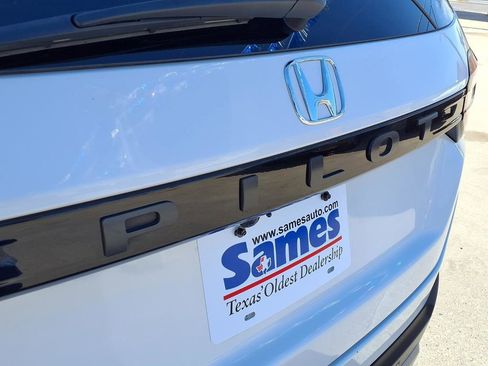 Used 2024 Honda Pilot EX-L image 10