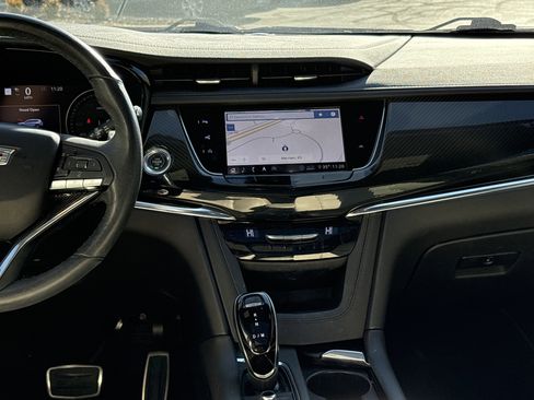 Used 2020 Cadillac XT6 Sport image 30
