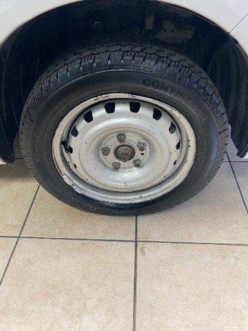 Used 2020 Nissan NV200 S FWD image 24
