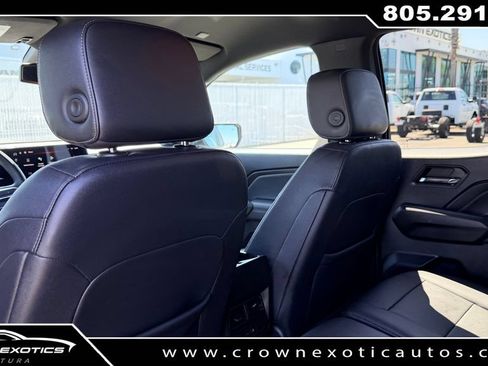 Used 2024 GMC Canyon Elevation w/ Elevation Premium Package AWD/4WD image 17