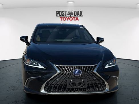 Used 2022 Lexus ES 300h 300h w/ Premium Package image 2