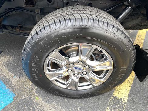 Used 2016 Ford F150 XLT w/ Equipment Group 302A Luxury AWD/4WD image 37