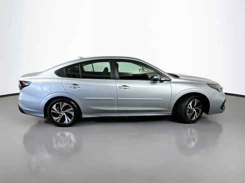 Used 2025 Subaru Legacy Premium AWD/4WD image 8
