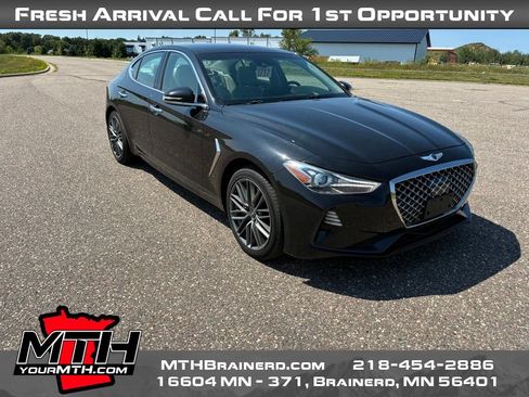 Used 2019 Genesis G70 3.3T Advanced AWD/4WD image 2