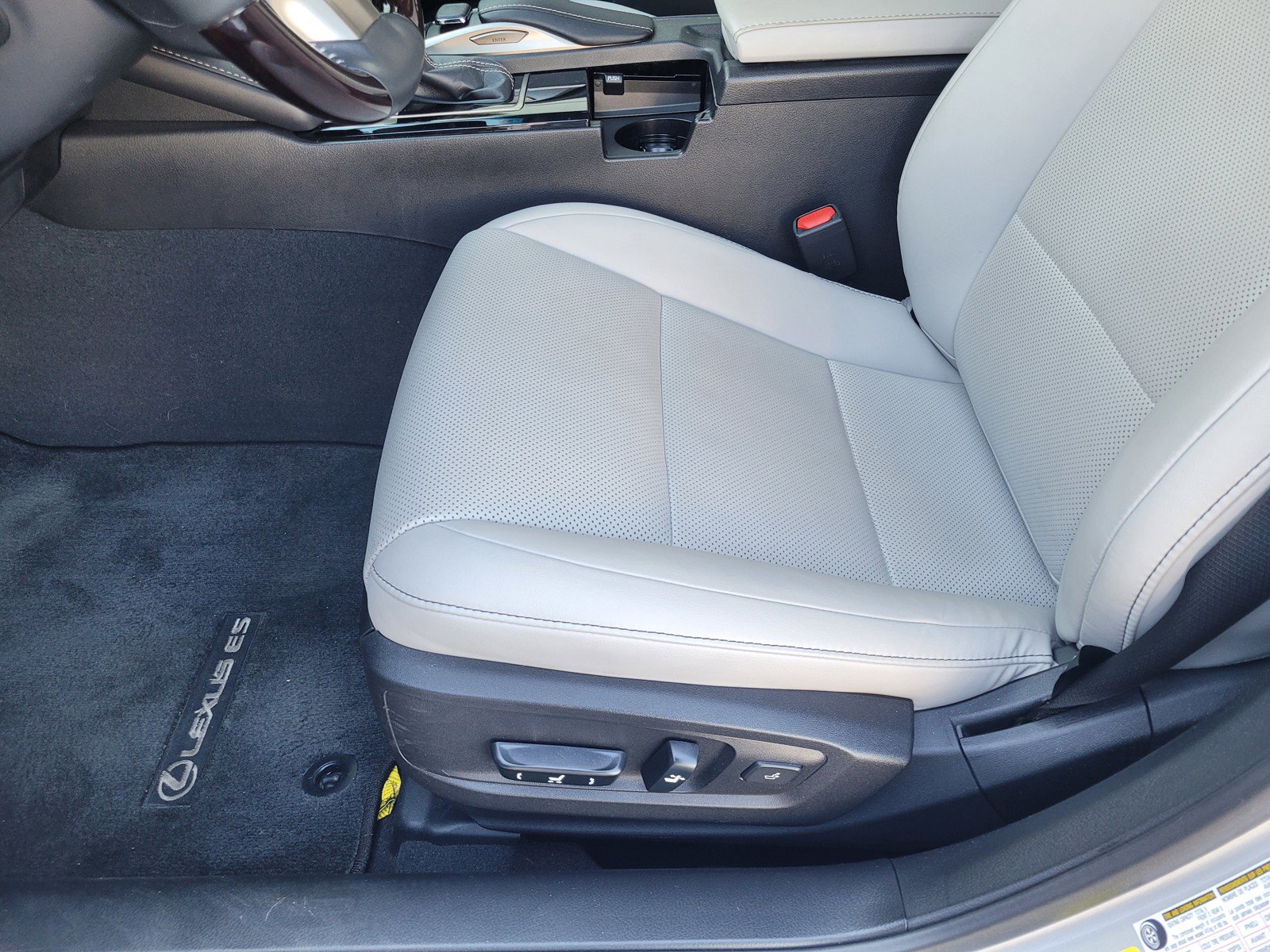 Used 2017 Lexus ES 350 w/ Navigation System Package FWD image 22