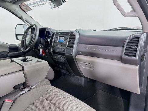 Used 2019 Ford F250 XLT AWD/4WD image 29