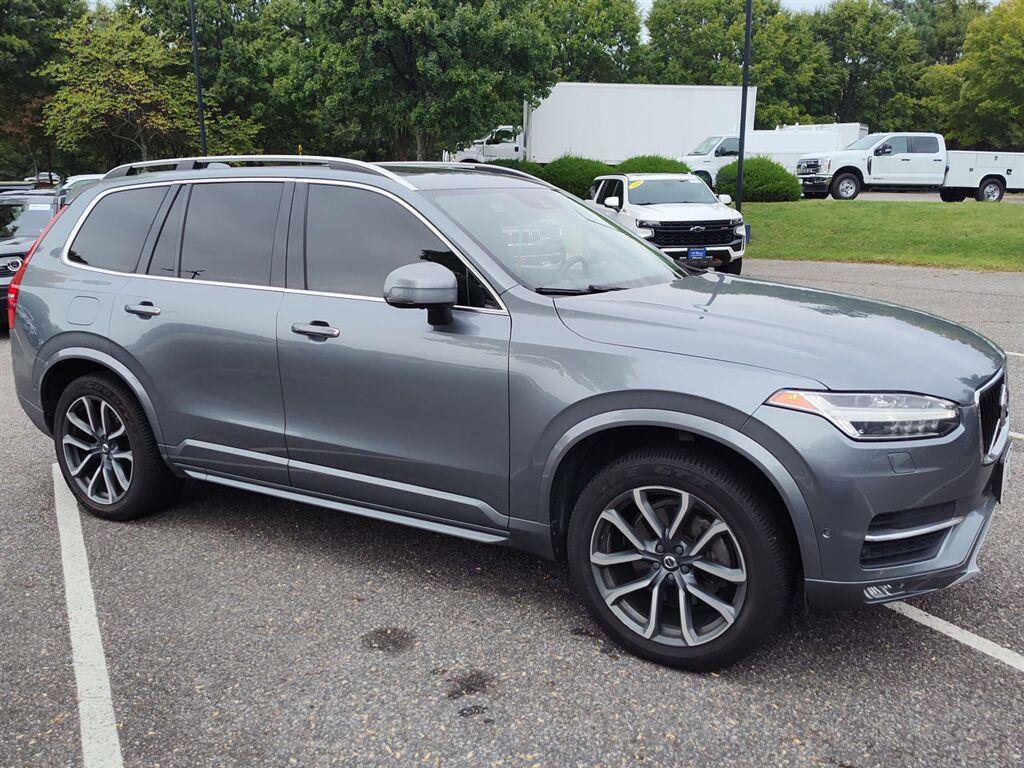 Used 2018 Volvo XC90 T6 Momentum w/ Convenience Package AWD/4WD image 2