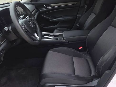 Used 2022 Honda Accord LX image 12