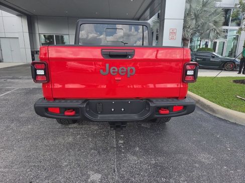 Used 2026 Jeep Gladiator Rubicon AWD/4WD image 5