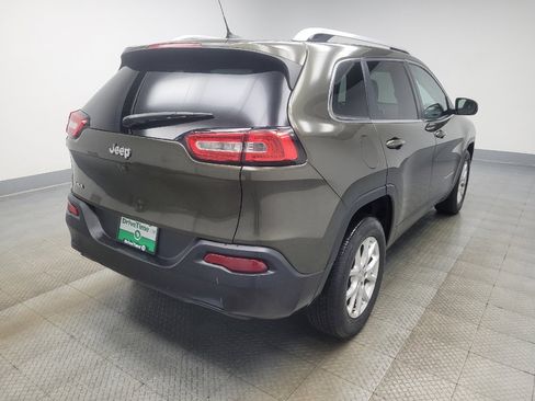 Used 2015 Jeep Cherokee Latitude w/ Cold Weather Group AWD/4WD image 9