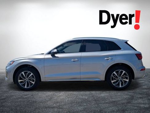 Used 2022 Audi Q5 2.0T Premium Plus w/ Premium Plus Package AWD/4WD image 7