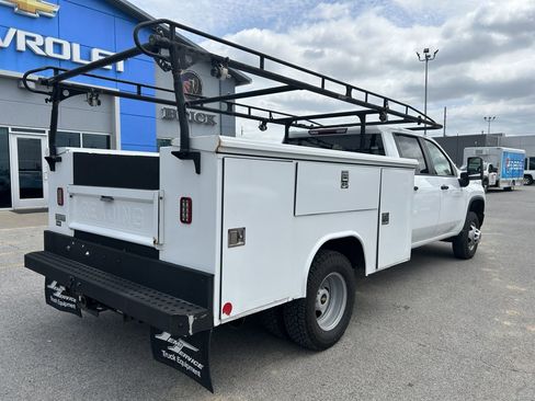 Used 2021 Chevrolet Silverado 3500 W/T w/ WT Convenience Package image 5